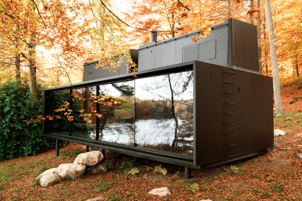 Vipp Shelter. Escape Urban Chaos With This Prefab Masterpiece