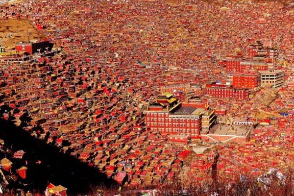 Larung Valley is a town in Sêrtar County of Garzê Tibetan Autonomous Prefecture, in Tibet, Kham (Xikang), China