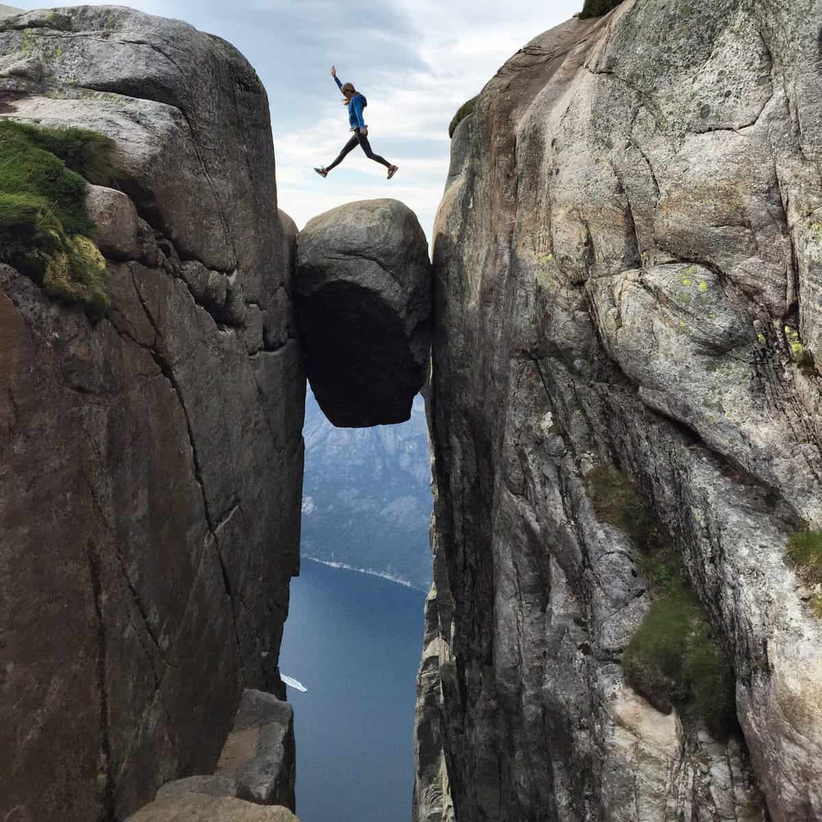 The hike to Kjerag climbs 570 meters and takes around 5 hours.