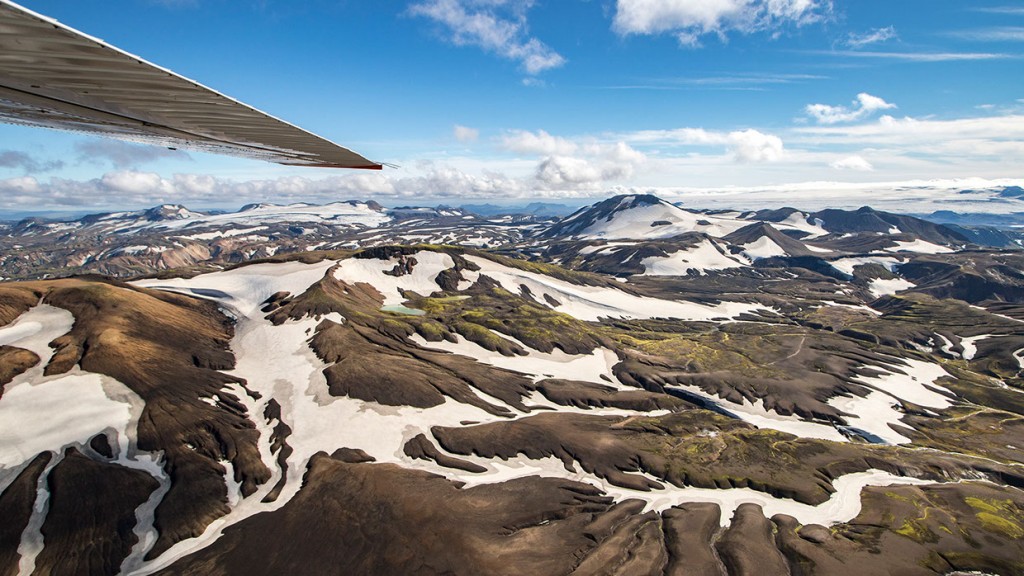 scenic-flight-over-unspoiled-natural-wonders-of-iceland-16
