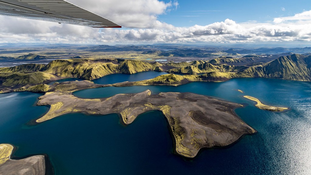 scenic-flight-over-unspoiled-natural-wonders-of-iceland-18