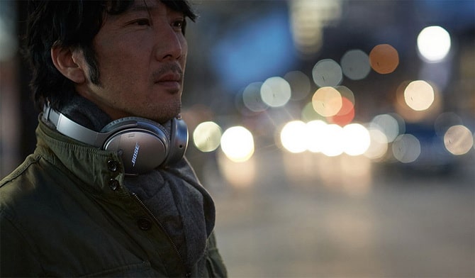 Bose QuietComfort 35 Wireless Best Travel Gadgets Headphones