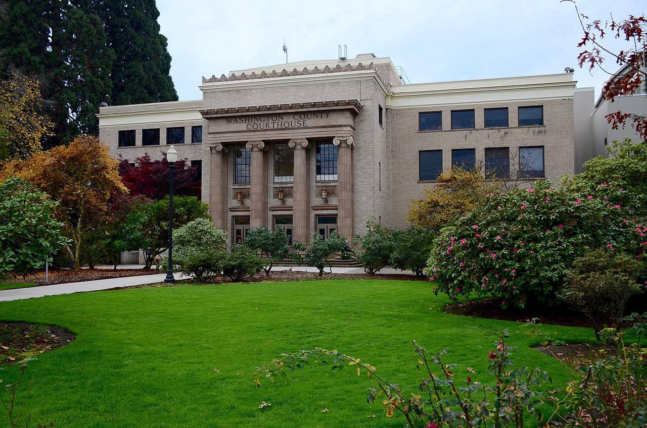The Washington County Courthouse, in Hillsboro, Oregon. Photo by Steve Morgan.